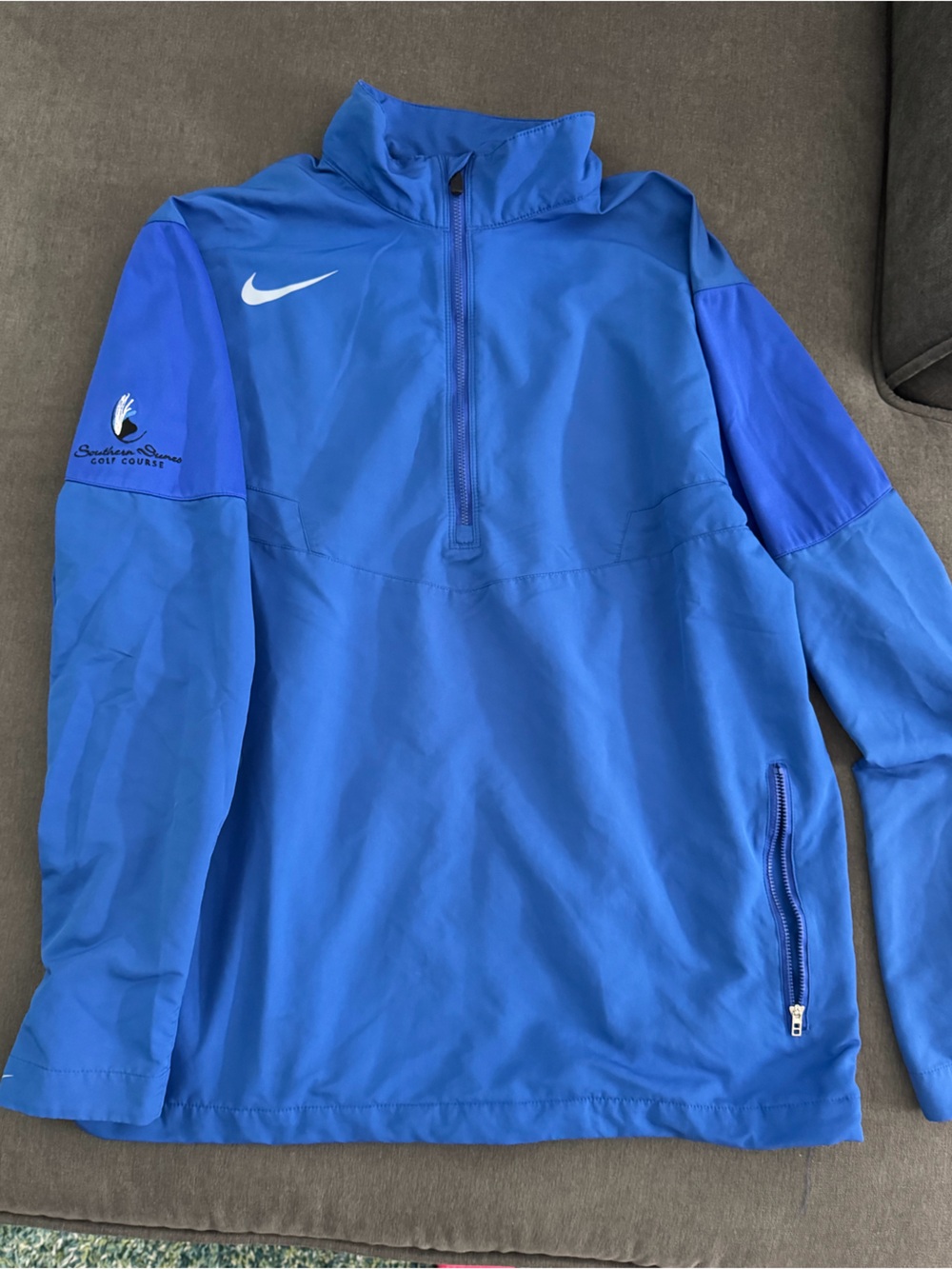 Nike Men’s Blue Lightweight quarter Zip Jacket w/ Southern Dunes golf course log